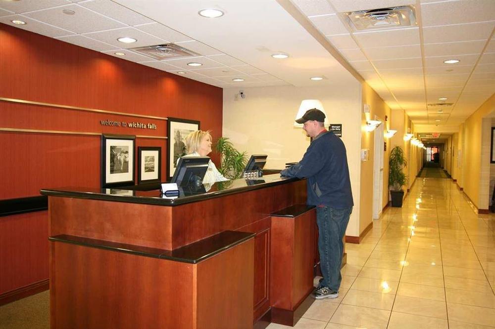 Hampton Inn Wichita Falls-Sikes Senter Mall מראה פנימי תמונה