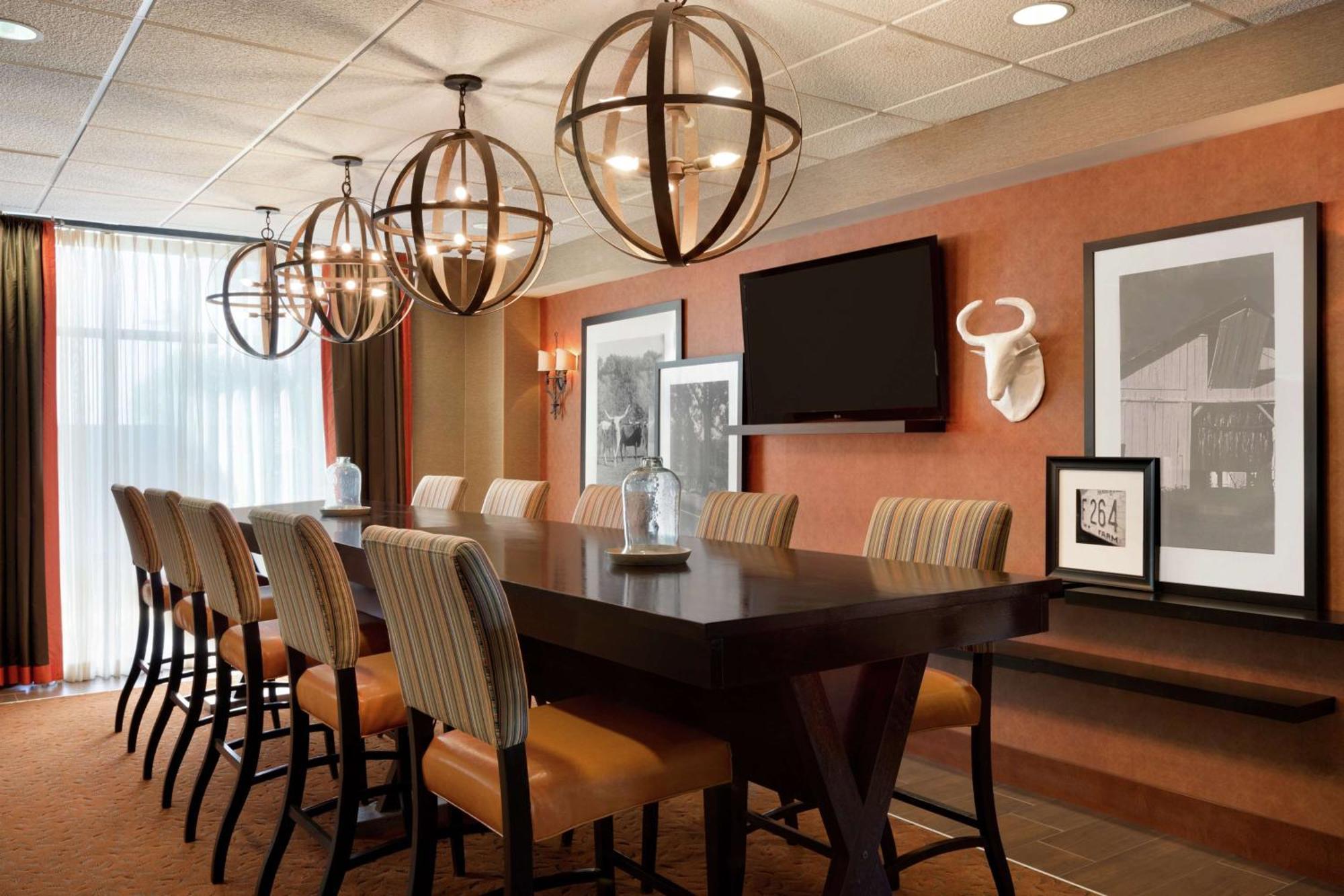 Hampton Inn Wichita Falls-Sikes Senter Mall מראה חיצוני תמונה