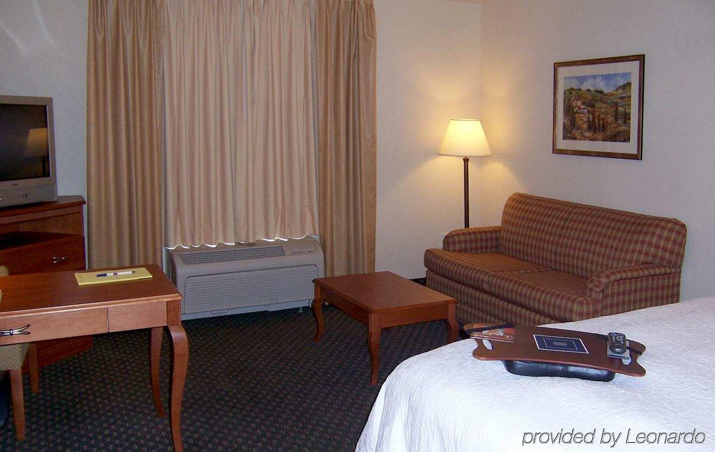 Hampton Inn Wichita Falls-Sikes Senter Mall חדר תמונה