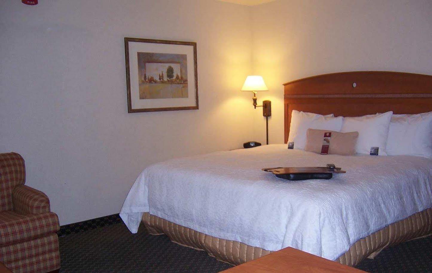 Hampton Inn Wichita Falls-Sikes Senter Mall מראה חיצוני תמונה