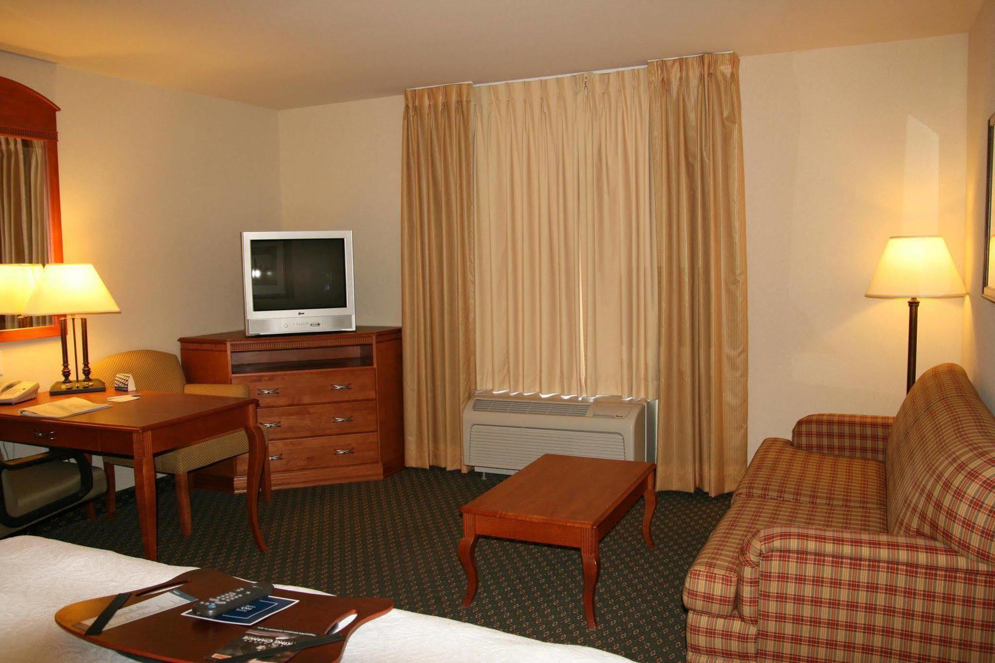 Hampton Inn Wichita Falls-Sikes Senter Mall חדר תמונה